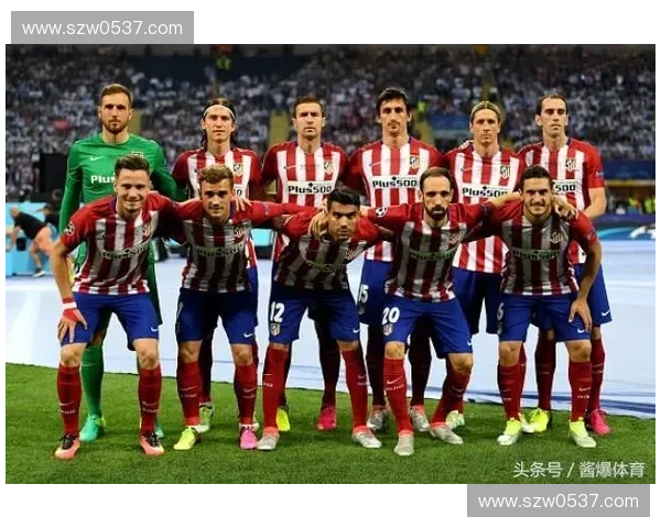 曼联与国际米兰激战正酣 谁将笑到最后捧起荣耀奖杯